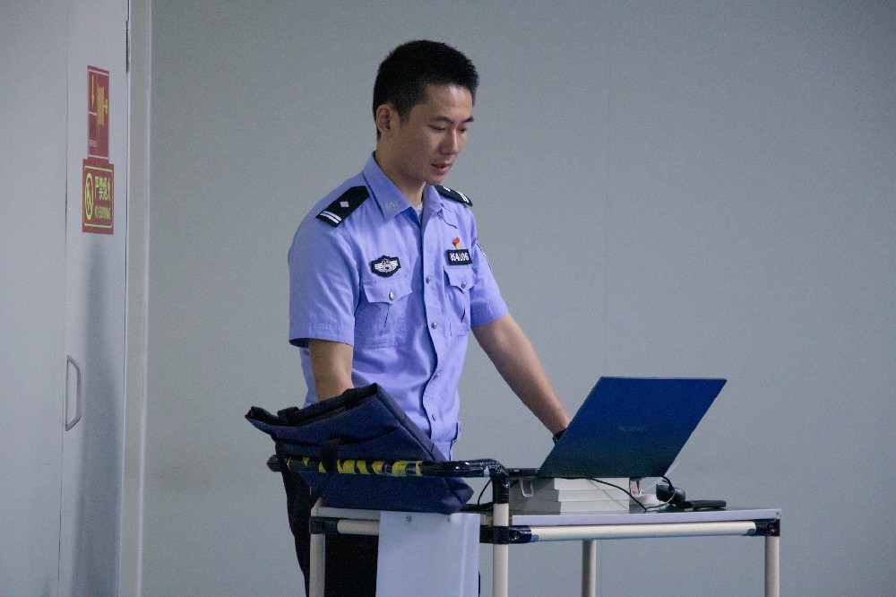 筑牢安全防線(xiàn) 護(hù)航企業(yè)發(fā)展 ——和普電子攜手新北交警開(kāi)展交通安全教育活動(dòng)